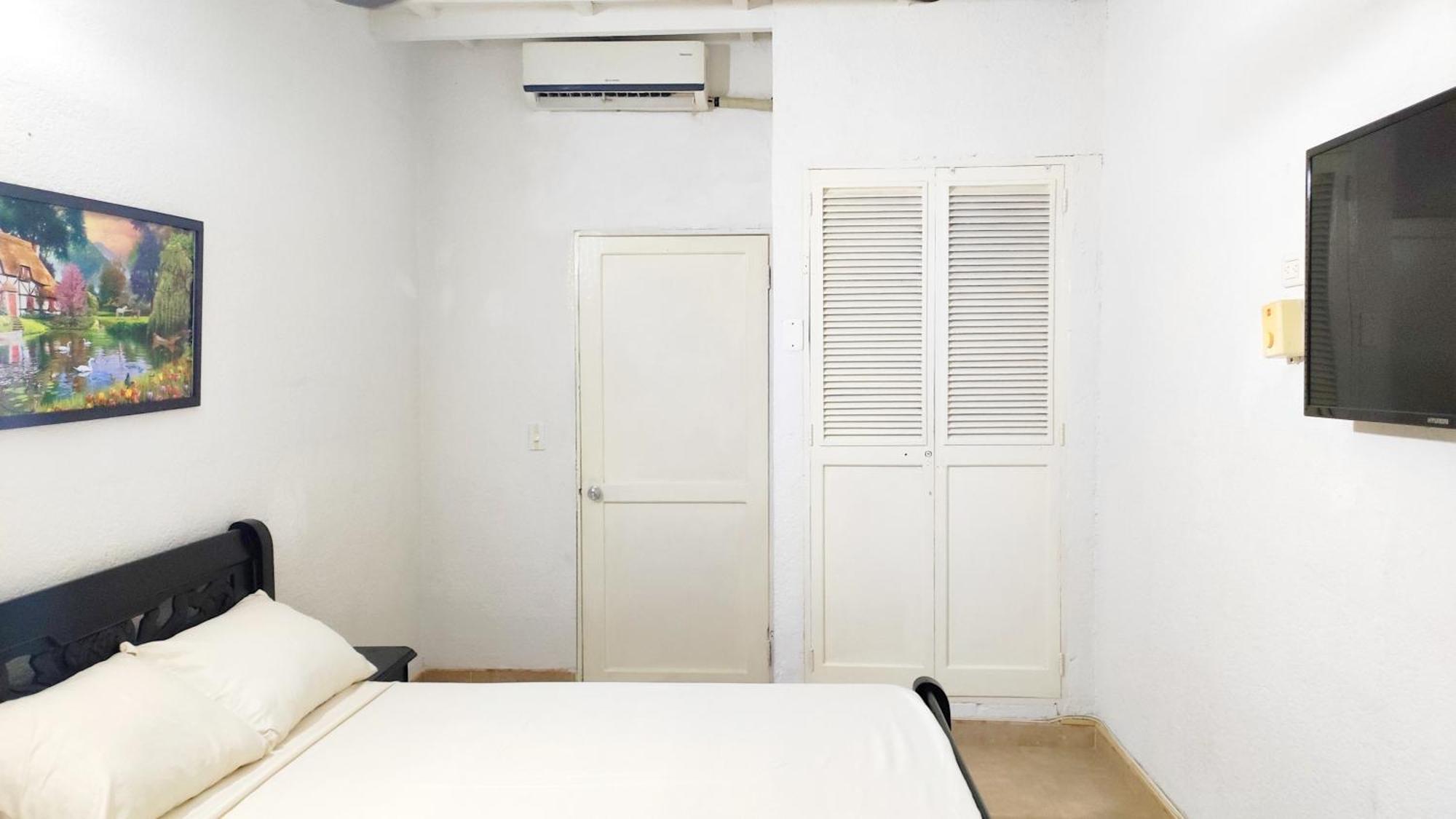 Happy Tours Apartments Cartagena ภายนอก รูปภาพ